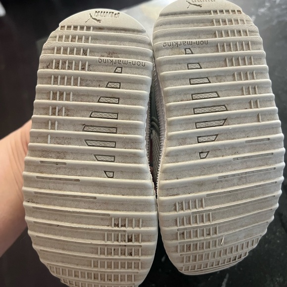 Puma slip ons - Picture 5 of 5